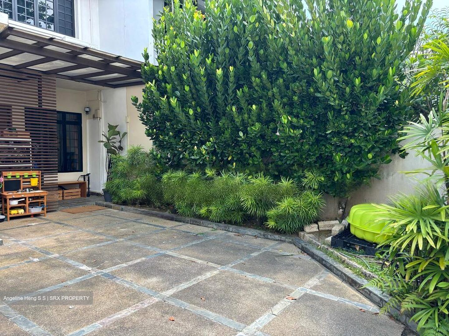 Capitol Park (D11), Terrace #473804681